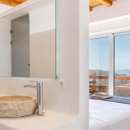 Ria Mar & By Live&travel Casa de Férias Houlakia (Mykonos)