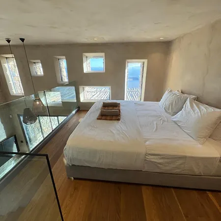 Ria Mar & By Live&travel Houlakia (Mykonos)