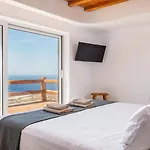 Ria Mar & By Live&travel