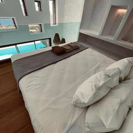 Ria Mar & By Live&travel Houlakia (Mykonos)