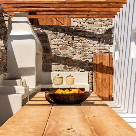 Ria Mar & By Live&travel Houlakia (Mykonos)